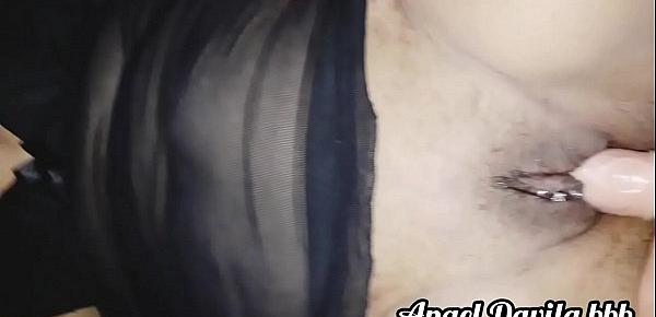  Angel Davila chupando, se masturbando e sendo fudida. Veja o video completo no xvideos red